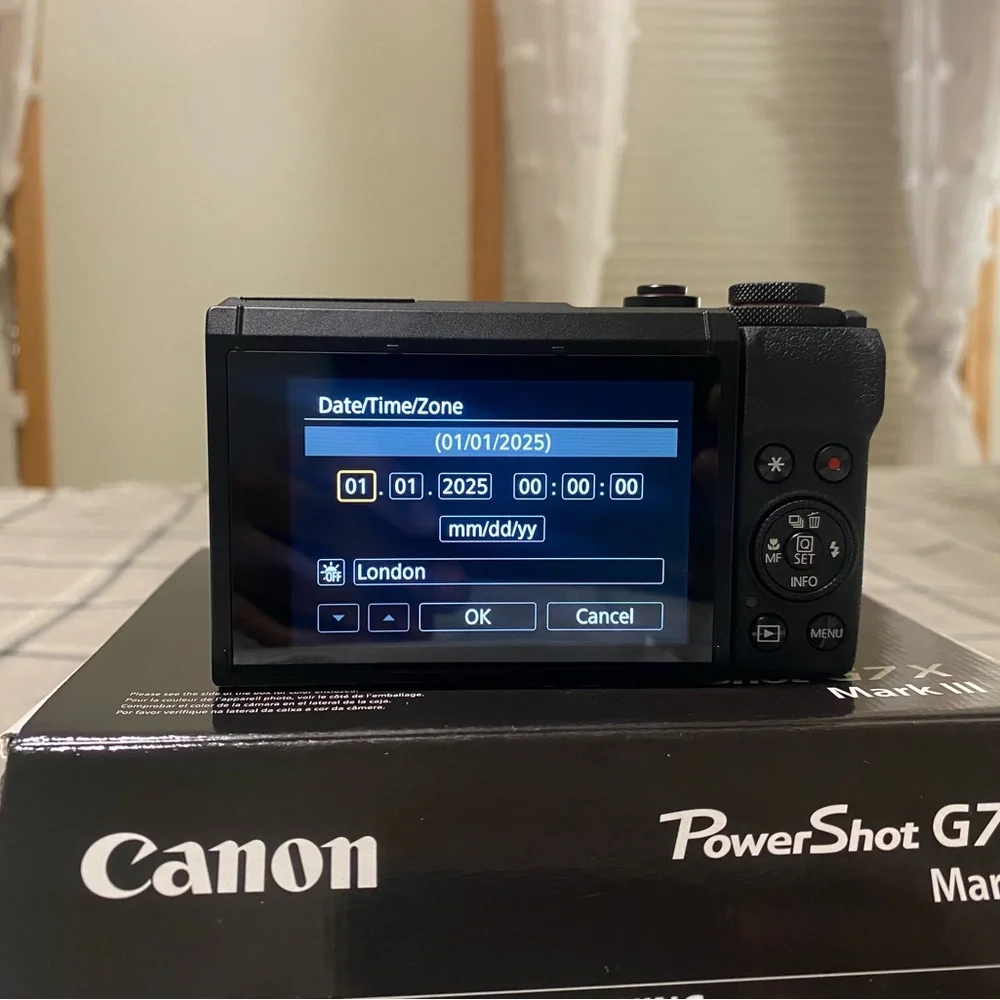 Canon Powershot G7X Mark III Compact Black Camera